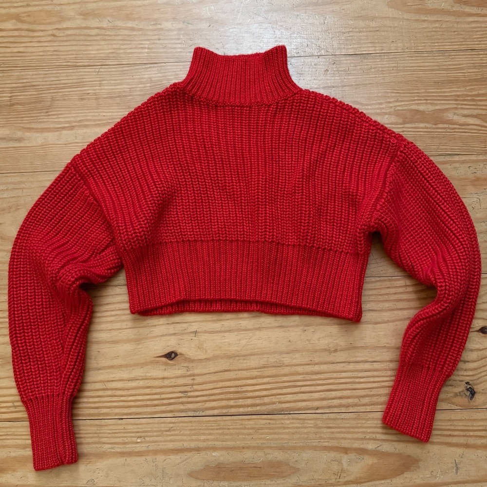 NWOT Lovers + Friends Red Slouchy Cropped Mock Neck Sweater